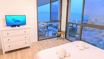 YalaRent Migdalor Apartments with Sea Views