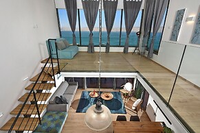 YalaRent Migdalor Apartments with Sea Views