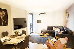 YalaRent Migdalor Apartments with Sea Views