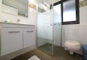 YalaRent Migdalor Apartments with Sea Views