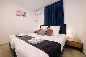 YalaRent Migdalor Apartments with Sea Views