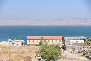 YalaRent Migdalor Apartments with Sea Views