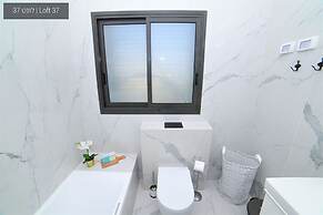 YalaRent Migdalor Apartments with Sea Views