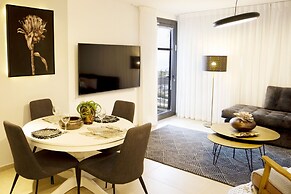 YalaRent Migdalor Apartments with Sea Views