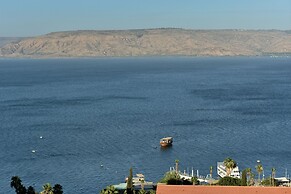 YalaRent Migdalor Apartments with Sea Views