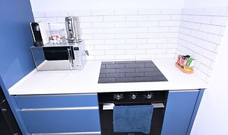 YalaRent Migdalor Apartments with Sea Views