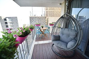 YalaRent Migdalor Apartments with Sea Views