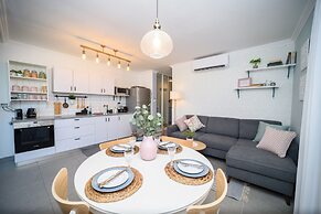 YalaRent Migdalor Apartments with Sea Views