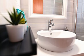 YalaRent Migdalor Apartments with Sea Views