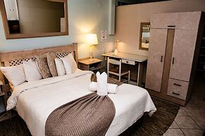 Woodpecker Guesthouse