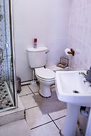 Woodpecker Guesthouse