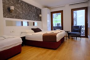 Taksim Otto Suites