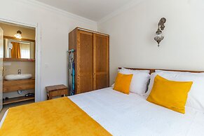 Infinity Lilly Apartments