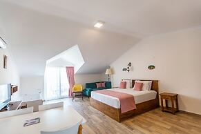 Infinity Lilly Apartments