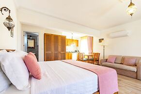 Infinity Lilly Apartments