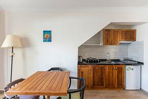 Infinity Lilly Apartments