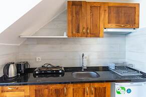 Infinity Lilly Apartments