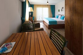 Infinity Lilly Apartments