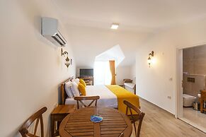 Infinity Lilly Apartments