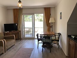 Infinity Lilly Apartments