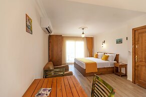 Infinity Lilly Apartments