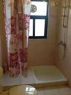 Murshed Motel