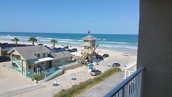 Pirates Cove Resort Studios