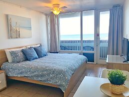 Pirates Cove Resort Studios