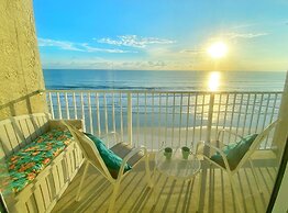 Pirates Cove Resort Studios