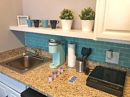 Pirates Cove Resort Studios