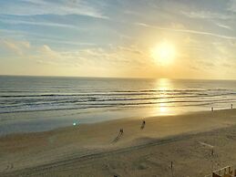 Pirates Cove Resort Studios