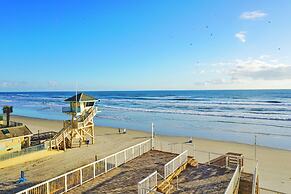 Pirates Cove Resort Studios