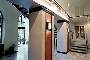 ZS Club Hotel