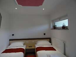 Apartments Olimian