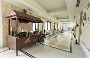 Ramada Plaza by Wyndham Lucknow