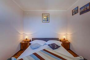 Apartment Viktor Filozici