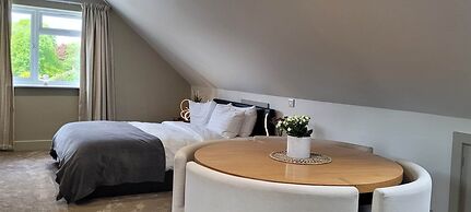Apple Tree Place B&B