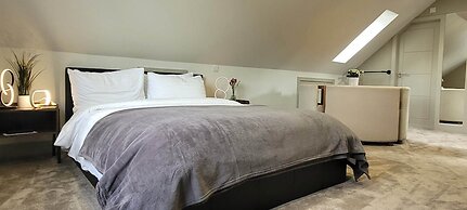 Apple Tree Place B&B