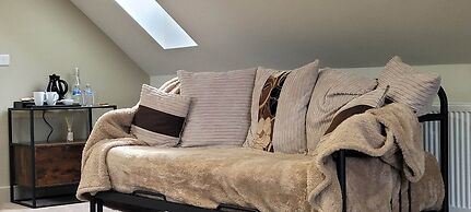 Apple Tree Place B&B
