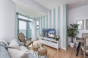 Elegant condo with stunning lake & views