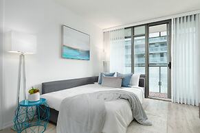 Modern Condo in Financial District