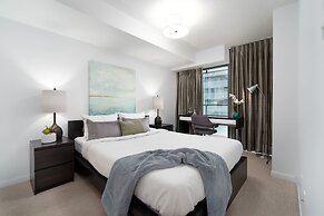 Modern Condo in Financial District