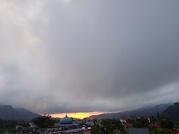 Trivadoh Syariah Hotel