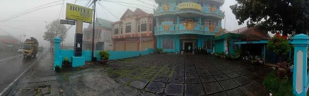 Trivadoh Syariah Hotel