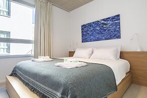 Floralis Suites by Be Local