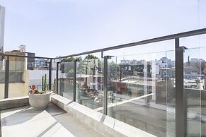 Floralis Suites by Be Local