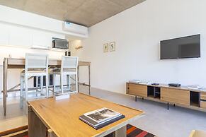 Floralis Suites by Be Local