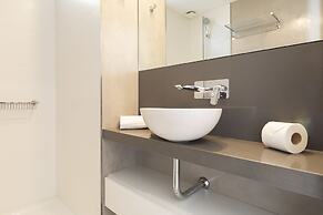 Floralis Suites by Be Local