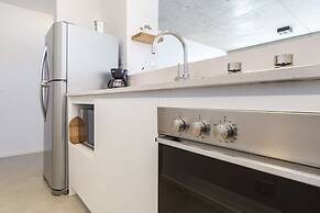 Floralis Suites by Be Local