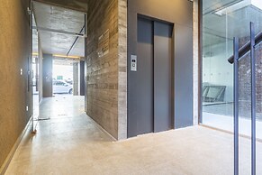 Floralis Suites by Be Local